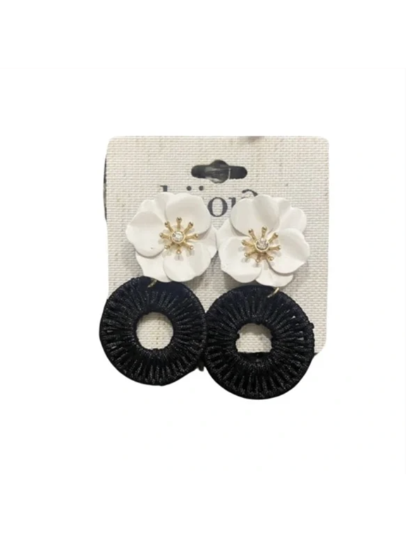 Bar Flower Hoop Earrings