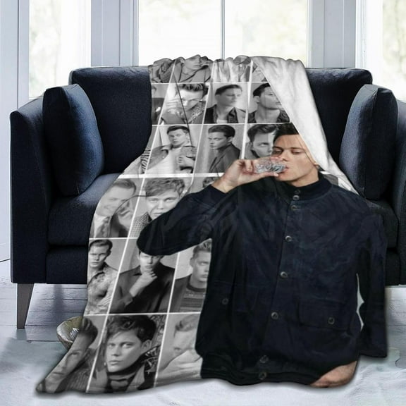 Bill Skarsgard Blanket Anti-pilling Throw Blanket Plush Blanket Lightweight & Ultra-soft, Warm & Comfy Flannel Fleece Blanket for Couch, Bed, Sofa, 60x80