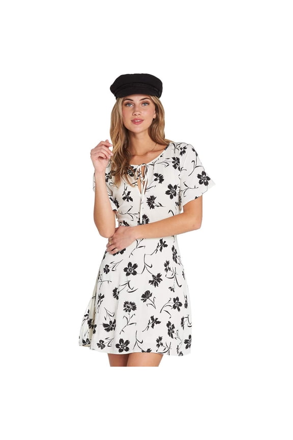 - Tomorrow's End Printed Flutter-Sleeved Dress - Juniors - M