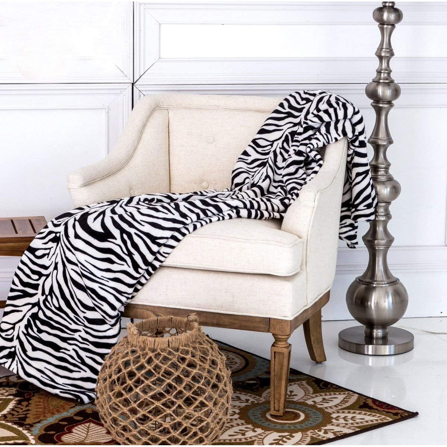 Bilot Black White Super Soft Zebra Skin Micro Fiber Blanket King Size, 90"x92"