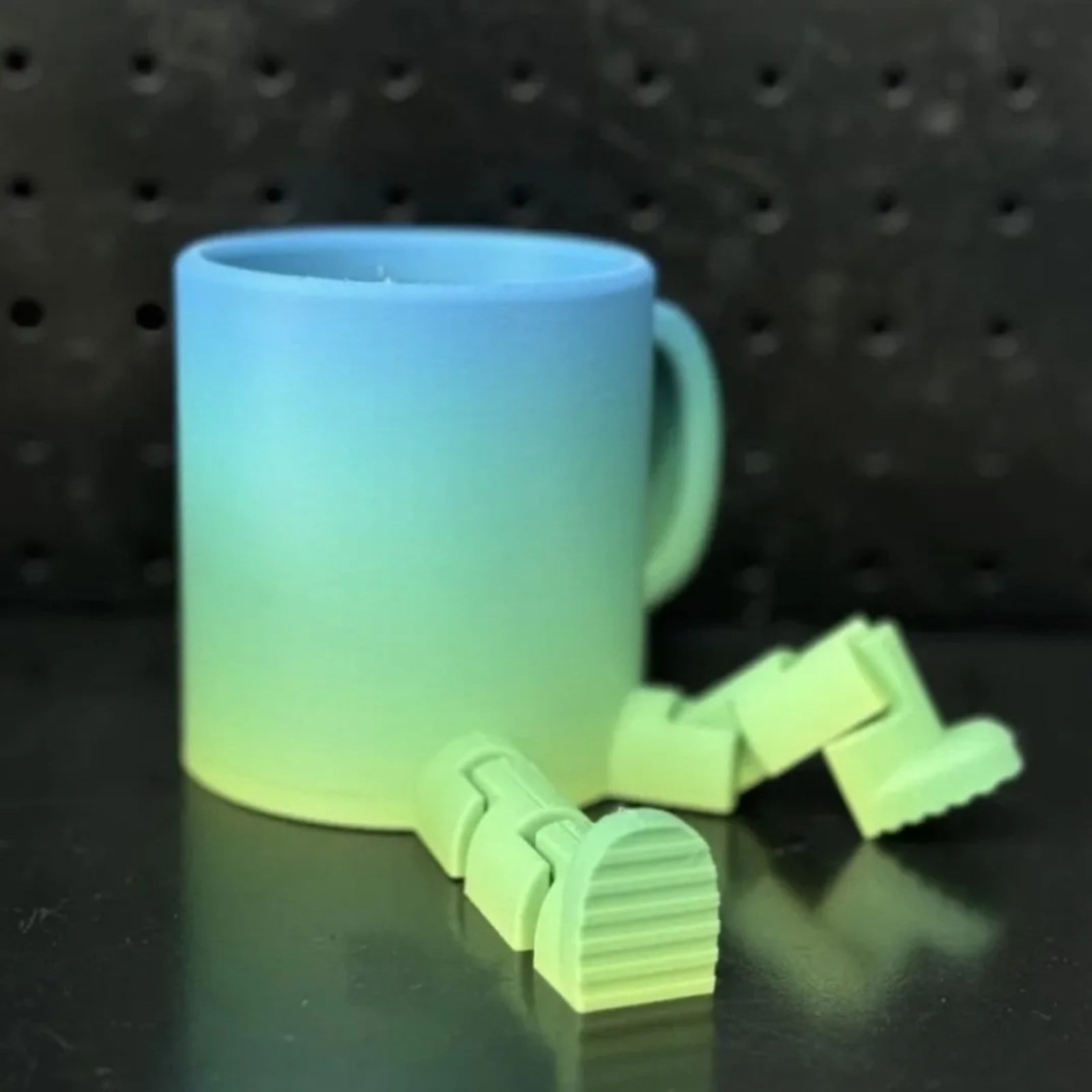BingYELH 2024 Gradient Color Running Cup Stylish and Functional Water