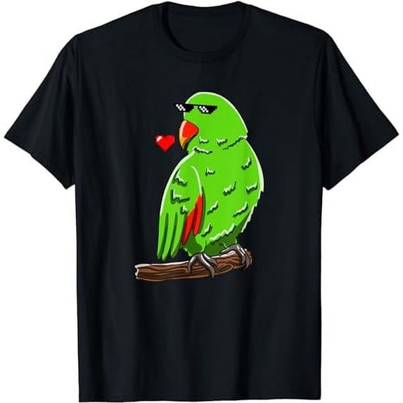 Bird With Heart Parrot Cool Tropical Bird Bird Lover Gift T-Shirt