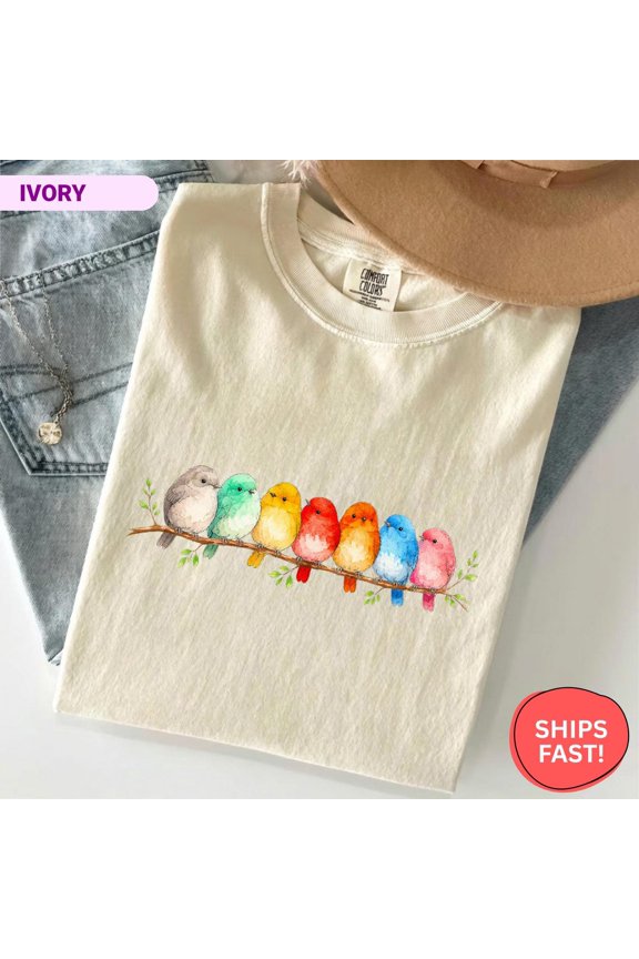 Birds Birdwatching Bird Lover Gift Nature Lover Mom Cute Birding T-Shirt