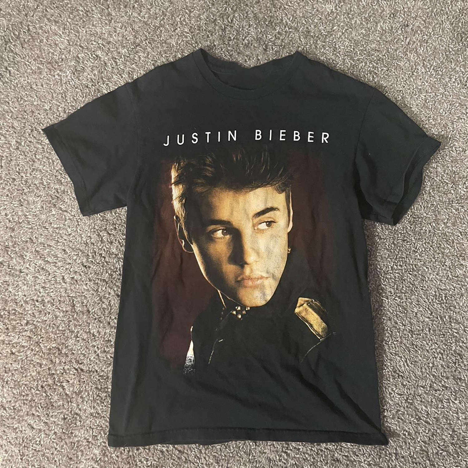 Official Justin Bieber Believe Tour T-Shirt – Men’s Medium, 100% Cotton, White Graphic Tee