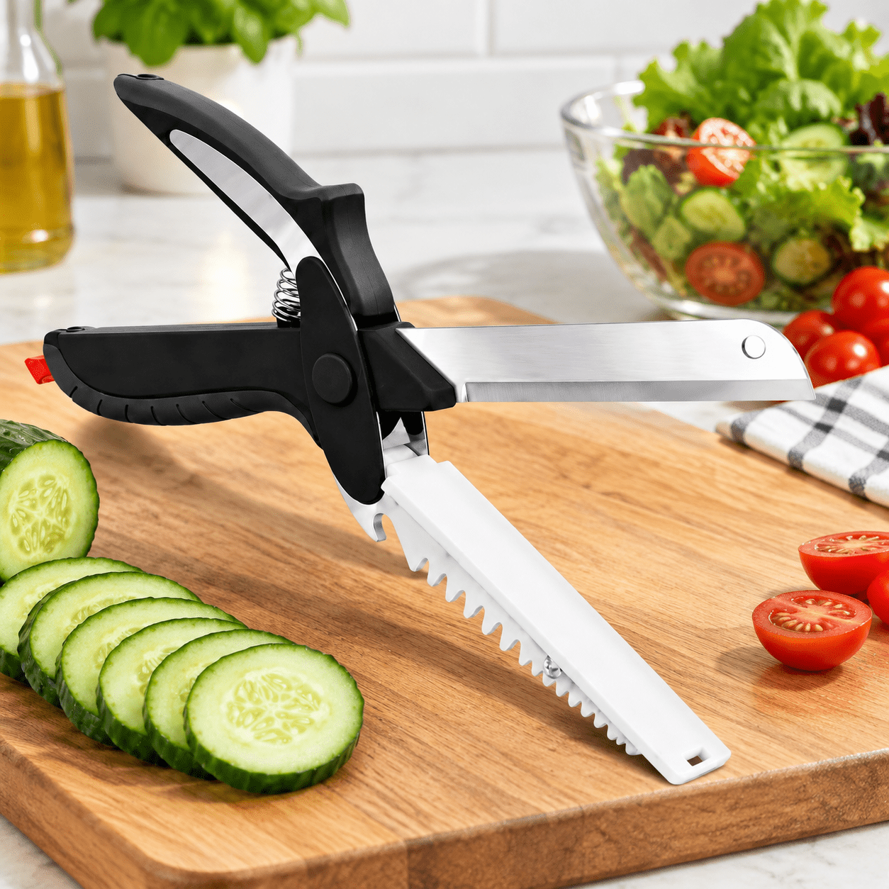 Black 6-in-1 Multi-Use Kitchen Shears with Built-In Mini Board ...