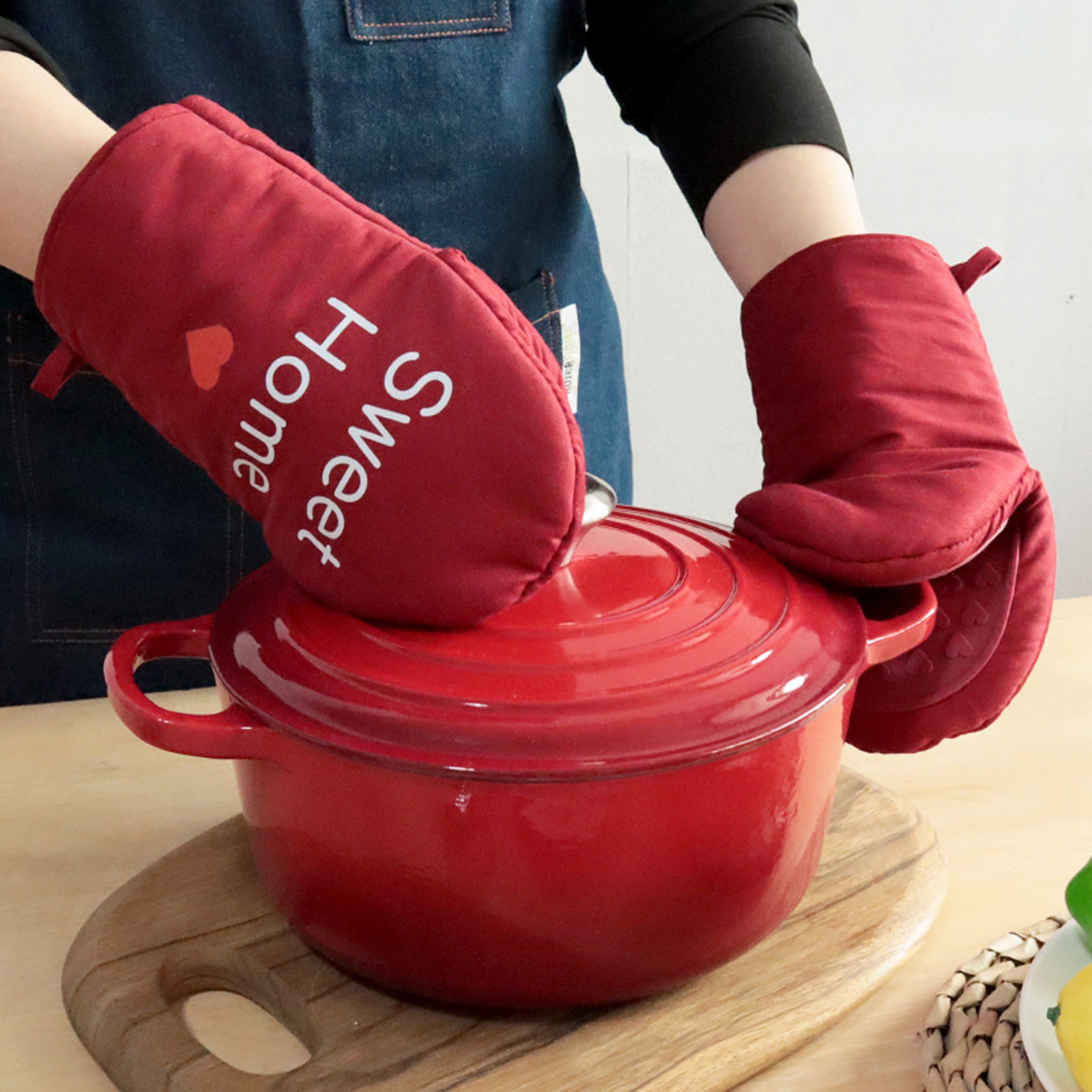 Black AND Friday deals today 2024!Oven Mitts,2 Piece Mittens Non Slip Printed Cotton Oven With