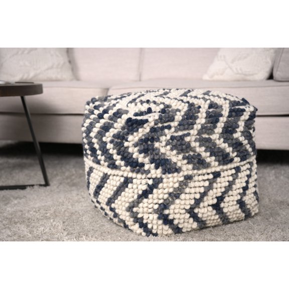 Black Accent - Decorative Element - Hallway - Fully Put Together