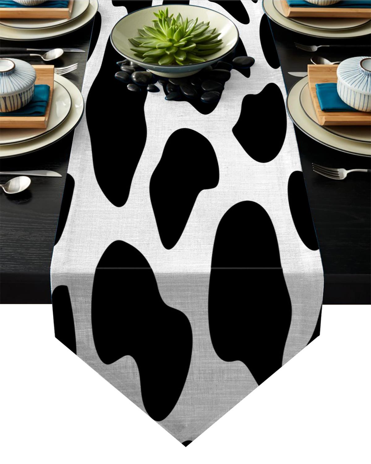 Black And White Irregular Vertical Stripes Pattern Table Runner rations ...