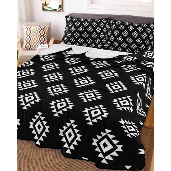 Black Boho Geometric Queen Size Down Alternative Comforter,Lightweight Comforter Quilt Bedding Set with Pillow Shams Retro Simple Ethnic Abstract Motifs All Seasons Bed Comforter Duvet Insert 90"x96"