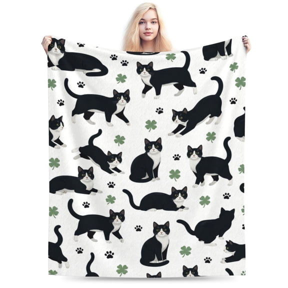 Black Cat Blanket, Cat Lover Gifts for Women Men, Black and White Cats Throw Blanket, Flannel Fleece Cozy Blanket for Couch Sofa 50x40