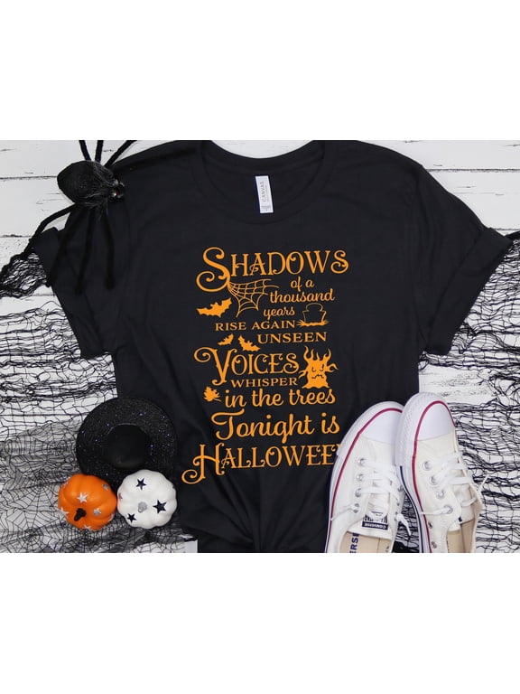 Black Cat Halloween Sanderson Sisters Museum Witches Hocus Pocus T-Shirt