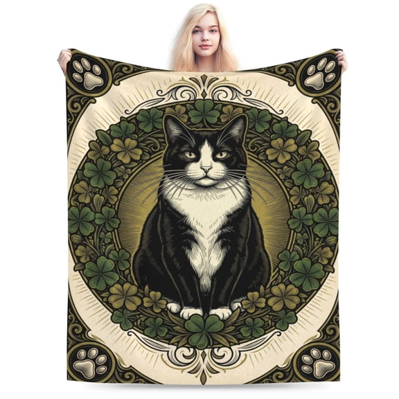 Black Cat Throw Blanket, Cat Lover Gifts for Women Men, Black and White Cats Bedding, Flannel Fleece Cozy Blanket for Couch 50x40