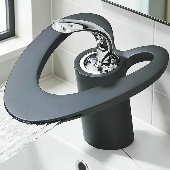 Black&Chrome Bathroom Sink Faucet Single Handle 1 Hole Vanity Mixer Waterfall Faucets