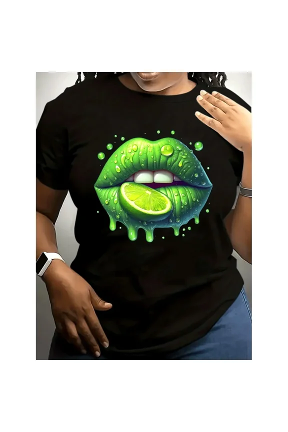 Black Crewneck Graphic T-Shirt, Vibrant Shiny Green Lips & Lime Slice Summer Casual Tee