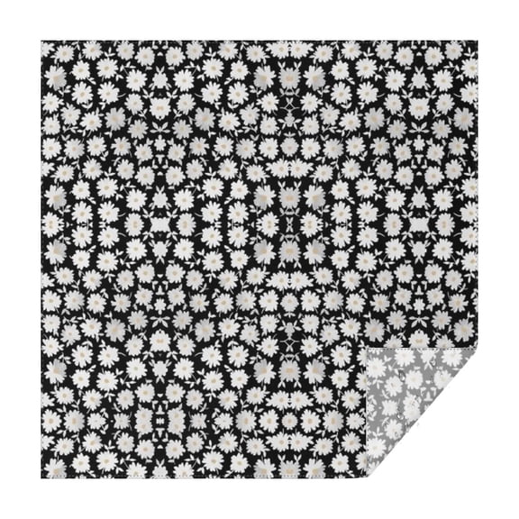 Black Daisy Flower Pattern Square Tablecloth,Waterproof Square Table Cover,Wipeable Spillproof Washable Table Cover for Home Kitchen Party Decor 42"X42"(107x107cm)