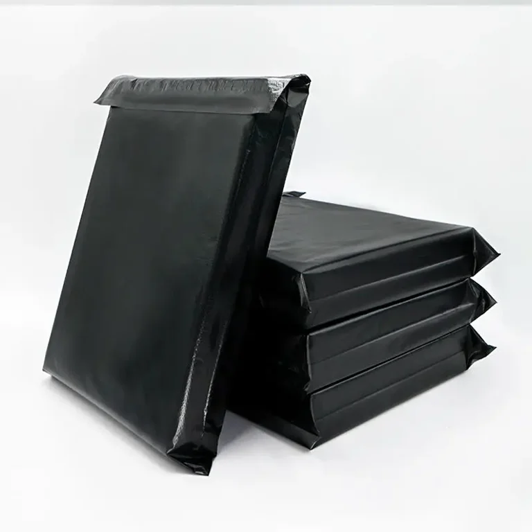 Clothing packaging bags wholesale hotsell