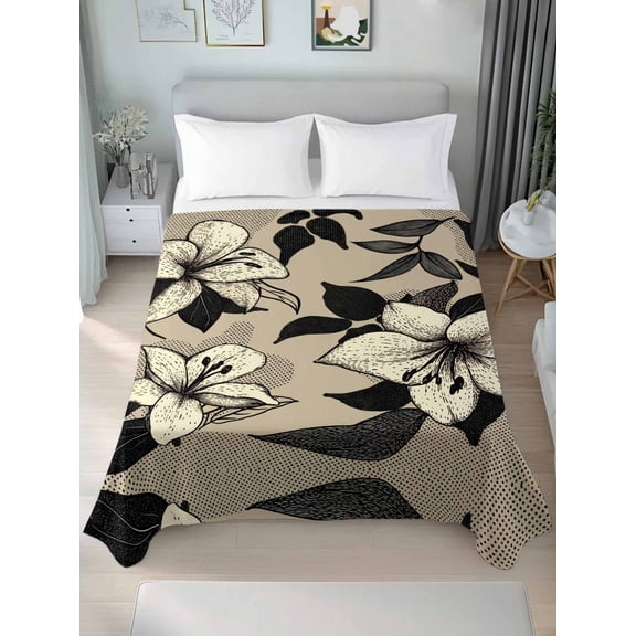 Black Floral California King Size Flat Sheet, Wrinkleproof & Fadeproof Cooling Flat Bed Sheet Only, Vintage Khaki Floral Retrp Plant Leaf Breathable Soft Bedding Top Sheets 108 x 98 Inches