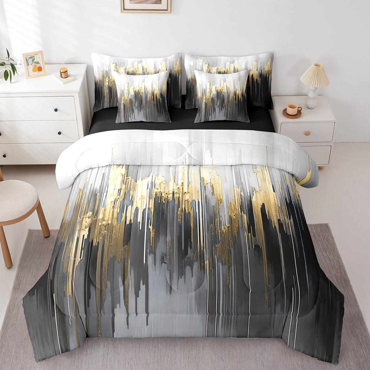 Gordon Crest Black Bedding Set main image 1
