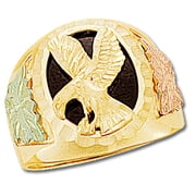 Black Hills Gold Mens Onyx Eagle Ring 16x12MM