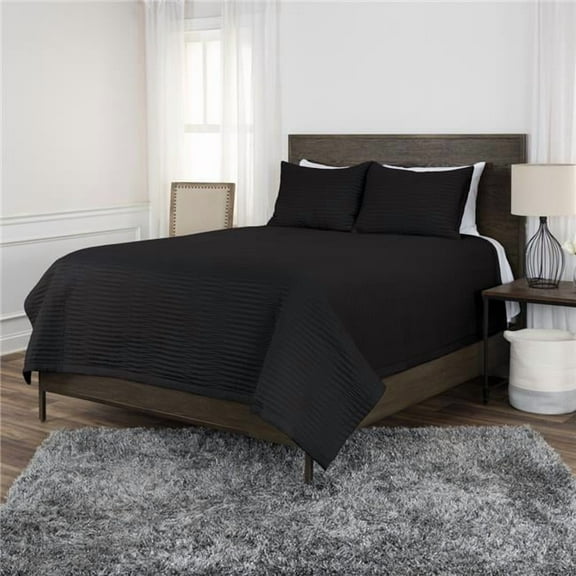 Black King Size Microfiber 300 Thread Count Machine Washable Down Alternative Comforter