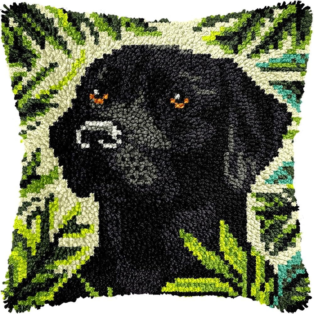 Black Labrador Latch Hook Pillow Kits for DIY Handmade Throw Pillow Cushion Embroidery Latch Hooking Pillowcase Kits with Preprinted Canvas Crochet Yarn Kits 17''X 17''(g236)