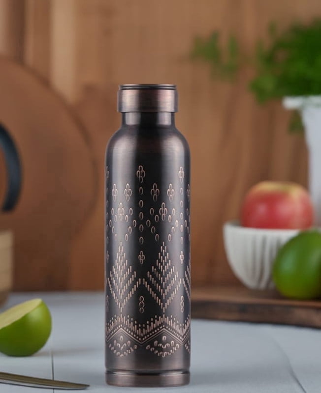 Black Lotus Insulated Water Bottle, 31.8 fl oz (940 mL), Reusable Leak-Proof copper Bottle for Office, Gym & Travel