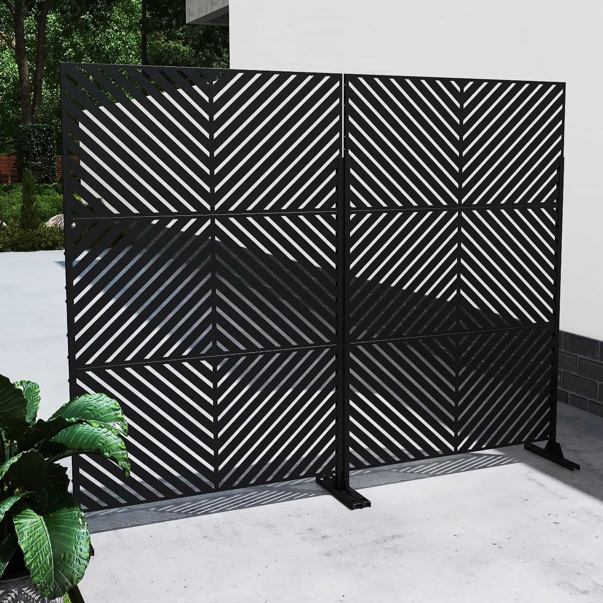 Black Metal Free Standing Outdoor Privacy Screen for Patio Garden 06 ...