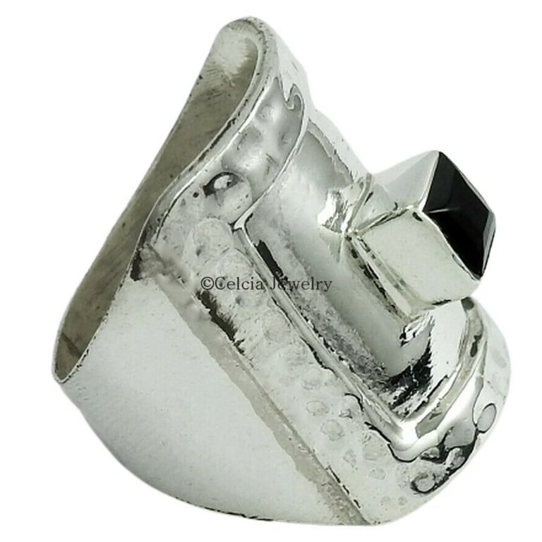 Faceted Square Stone Band Ring Faceted Square Stone Band Ring