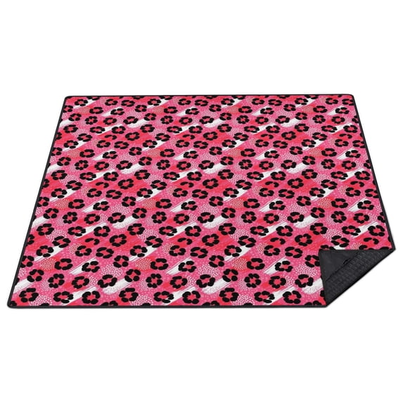 Black and Pink Leopard Print Waterproof Picnic Blanket, 3-Layer Beach ...