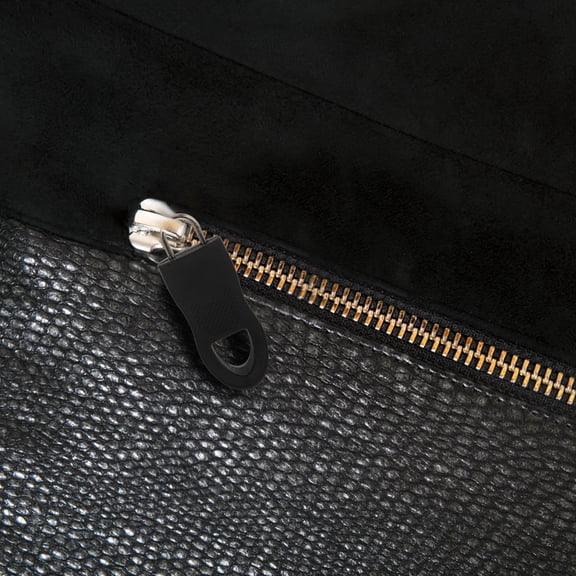 Black Plastic Zipper Pull Replacement Tab for Sports Bags Jackets and Craft Use
