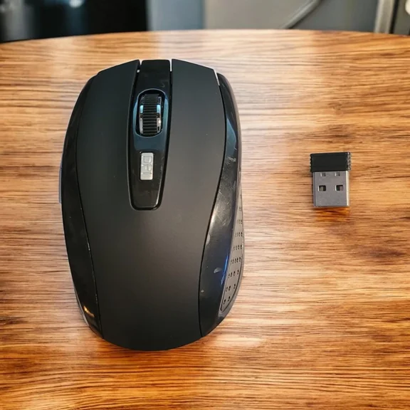 Black Usb Wireless Optical Mouse W Receiver And Batteries