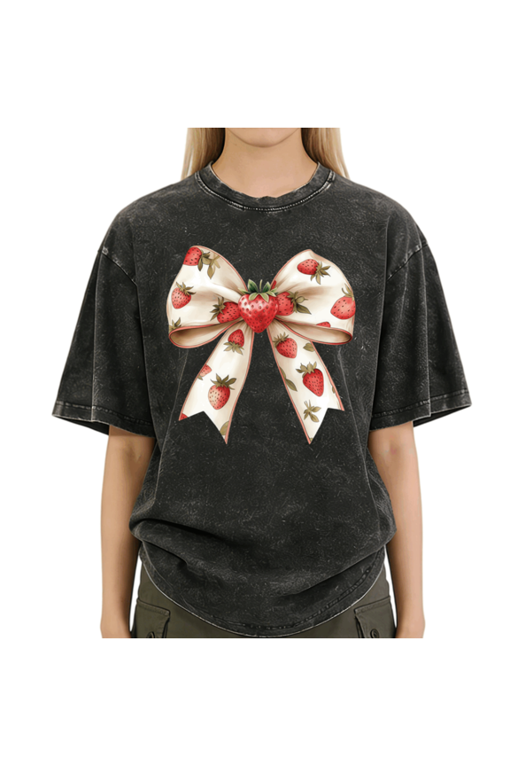 Black Wash Print Tshirt Graphic Tees Trendy Strawberry Bow Illustration Casual Tshirt S-2XL Tops