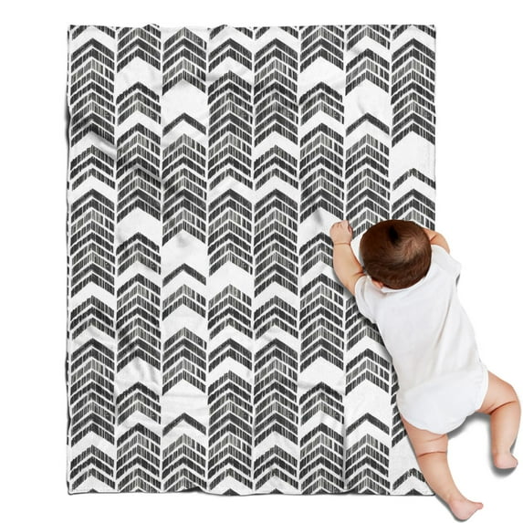 Black and White Chevron Pattern Blanket,Comfortable Soft Flannel Throw Blanket,All Season,Warm Lightweight Blankets for Sofa Bed Couch Living Room Chair,30"x40"