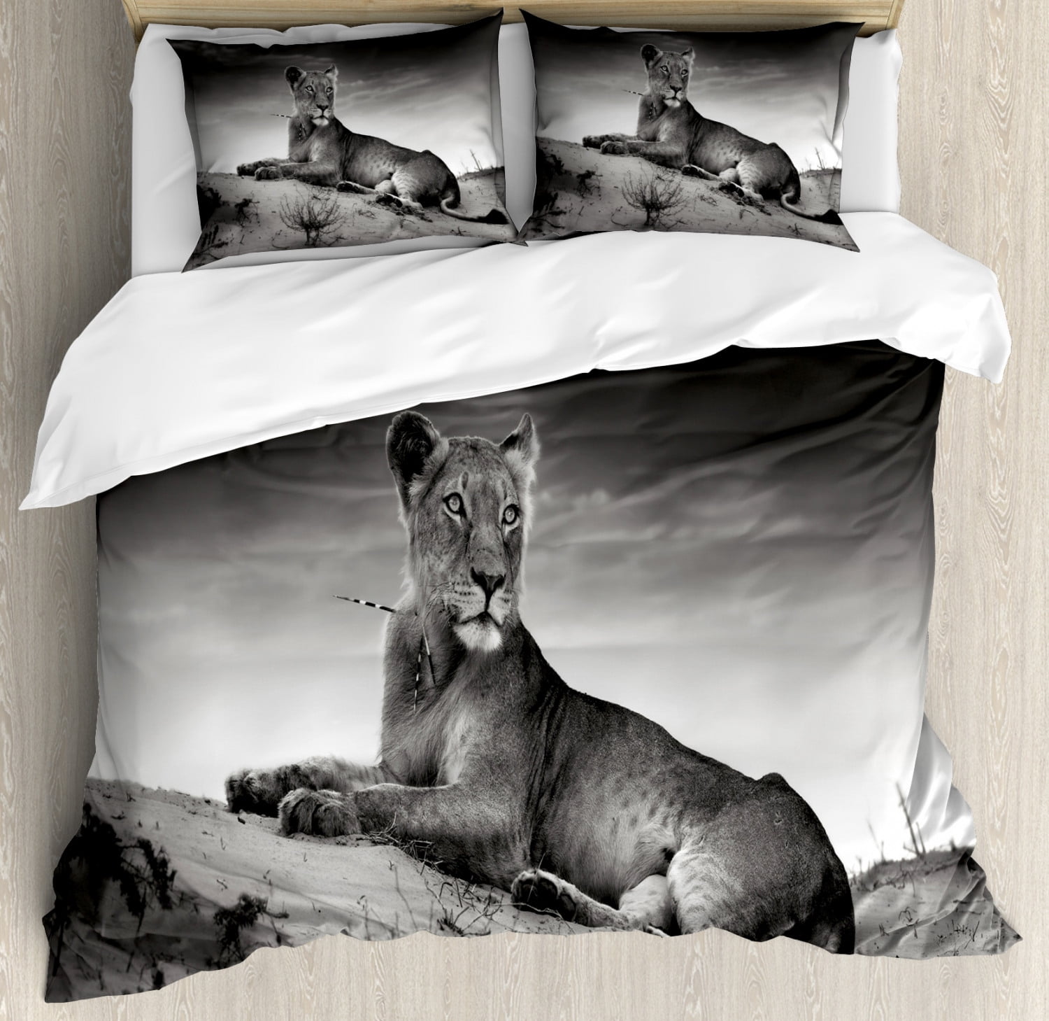 King Size Black and White Lioness Duvet Cover Set