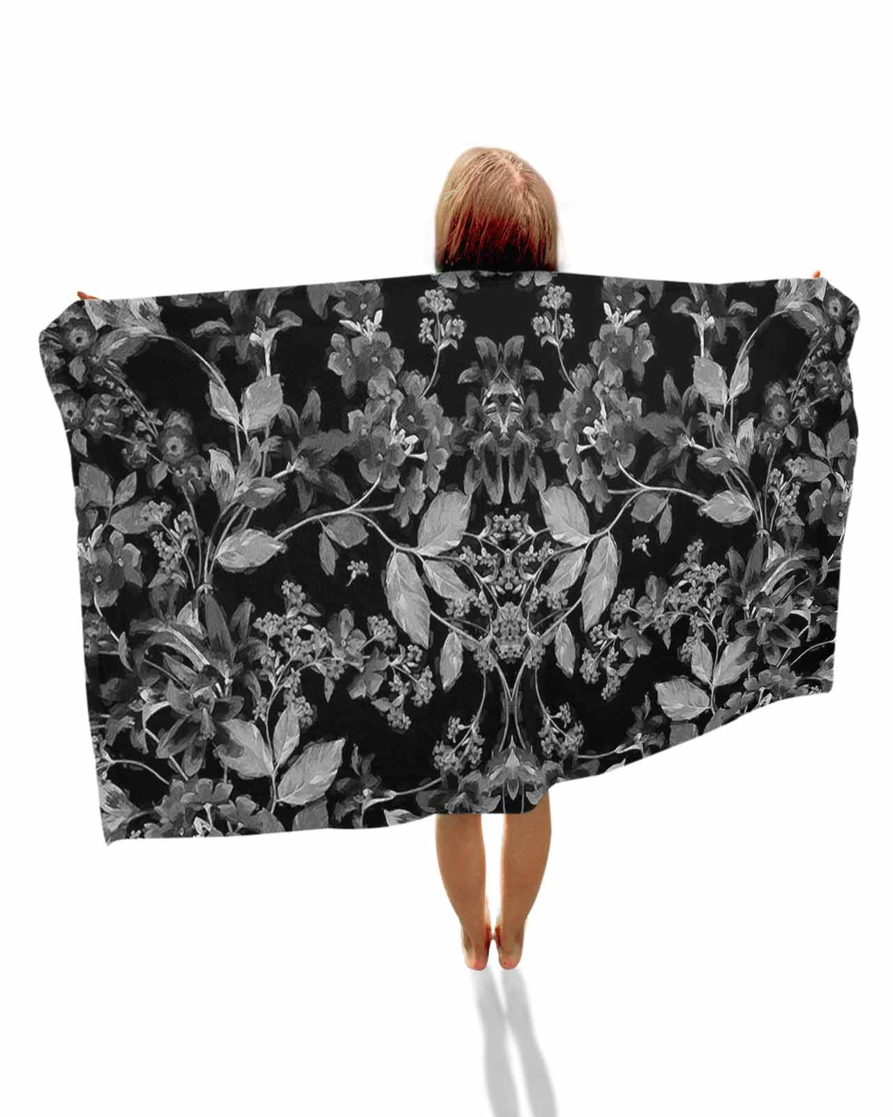 Black and White Floral Beach Towels Oversized Super Absorbent, Modern Oil Painting Abstract Art Lightweight Bath Towel Quick Dry Sets For Bathroom/Pool/Rv Camping/Beach Play/Gym Room/Picnic 35"x70"