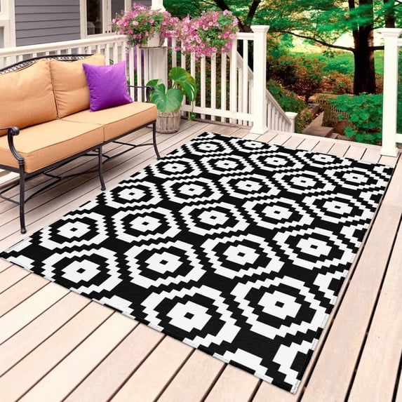 Black White Geometric Outdoor Rug 3x5 Ft, Non Slip Washable Area Rug, Modern Abstract Art Patio Rugs Carpet Runner, Large Floor Mat for Indoor/Outdoor Deck Porch Camping