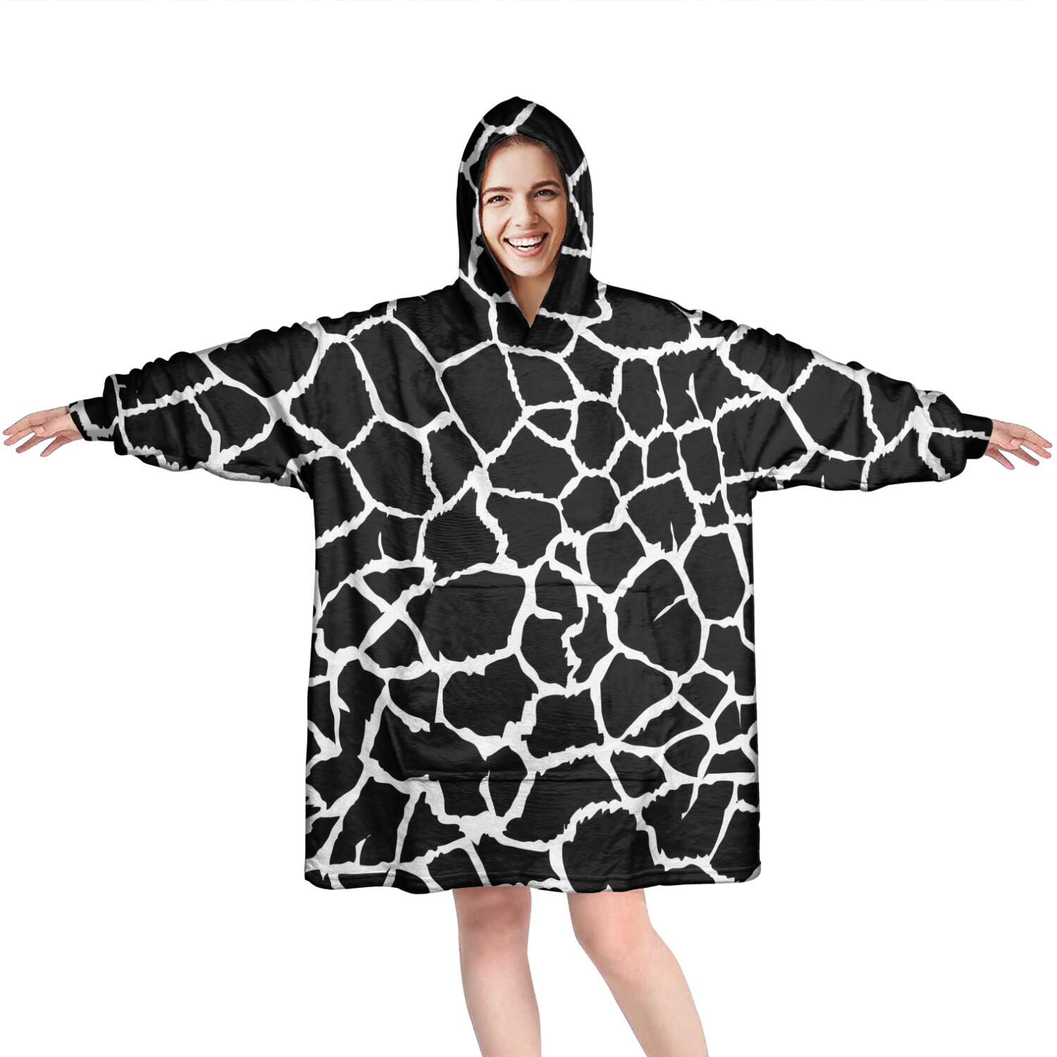 Black and White Giraffe Pattern Wearable Oversized Blanket,Wearable Blanket Hoodie for Adults,Cozy Hooded Blankets with Super Pockets,Super Warm Fuzzy Pullover for Women & Men