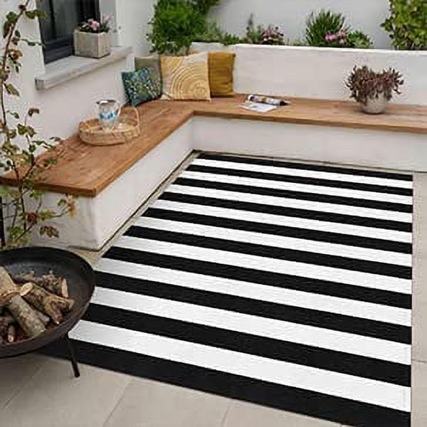 Black and White Striped Outdoor Rug 3’ x 5’, HandWoven Washable Casual