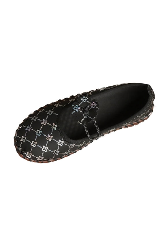 Black Womens Fashion Loafers With Flat Sole And Stitched Detail Soft Comfortable In Black For Spring And Summer Season