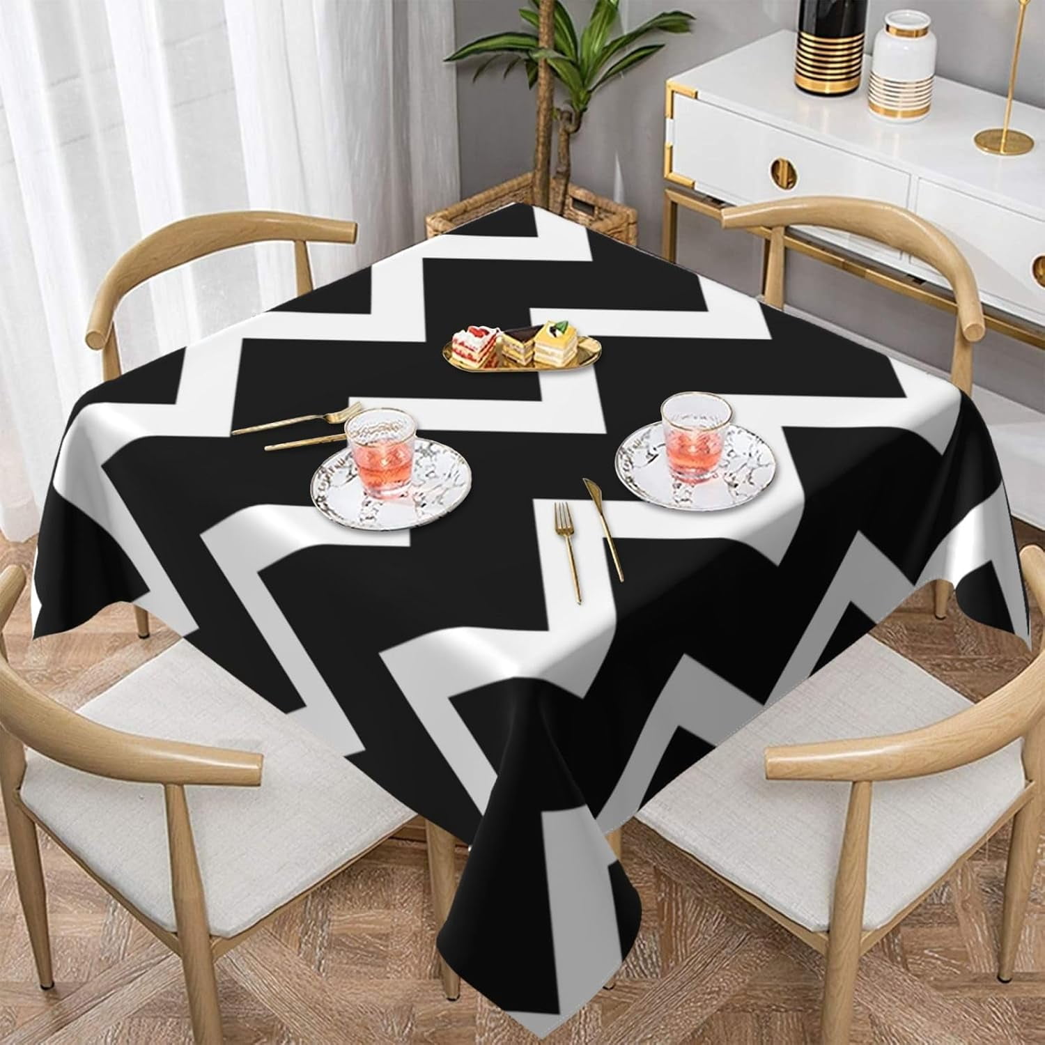 Black Zigzag Chevron Pattern Soft Tablecloth Square Dinng Table Covers ...
