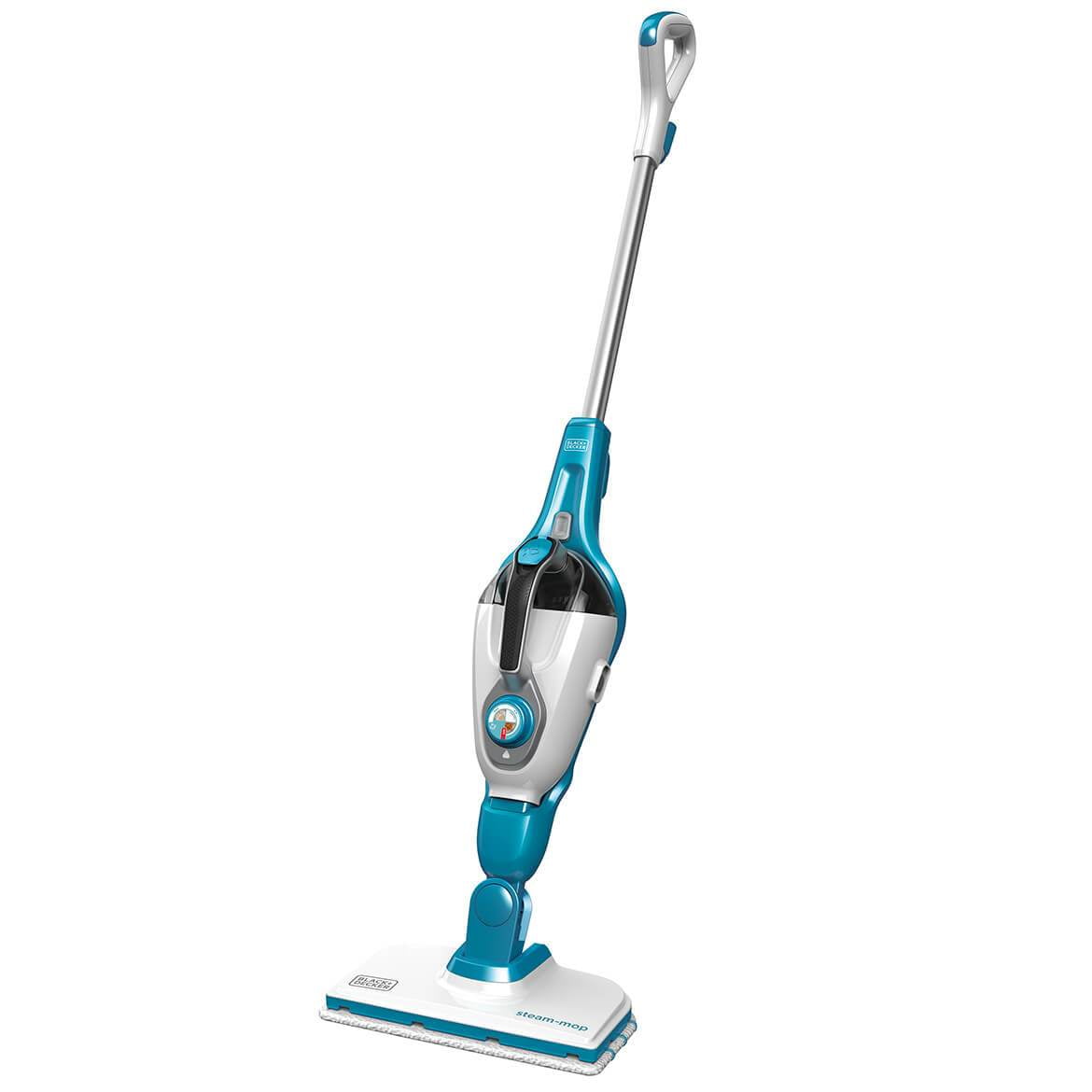 Like New Classic Steam Mop by BLACK+DECKER with 7 wipe clothes
