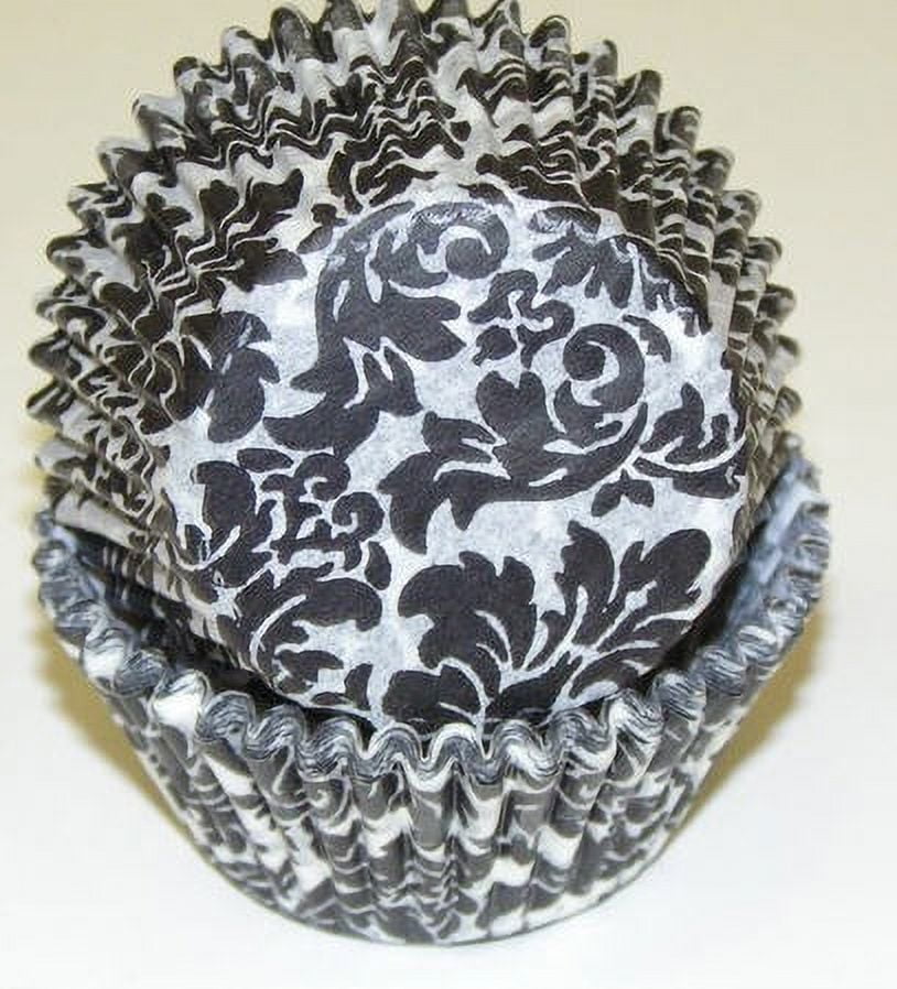 Black And White Damask Cupcakes