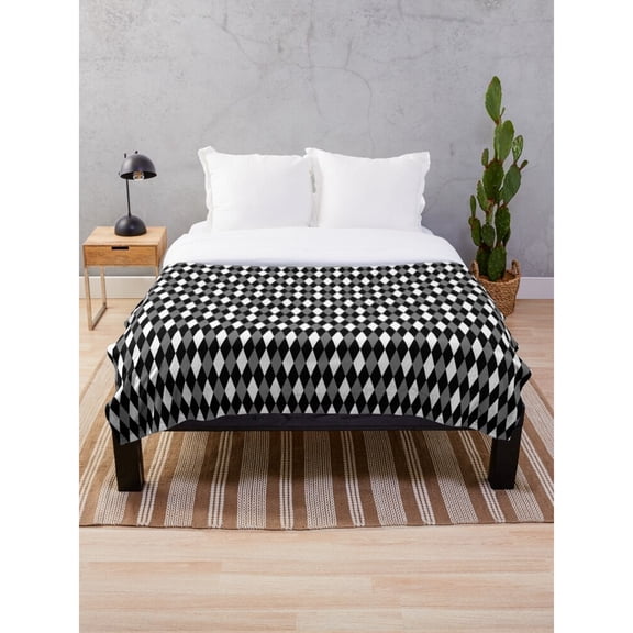 Black and White Harlequin Diamond Fleece Blanket, Polyester Fleece Fabric, 280 GSM, Geometric Style