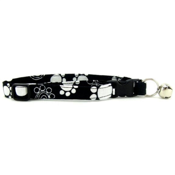 Black and White Swirled Paws Cat Collar