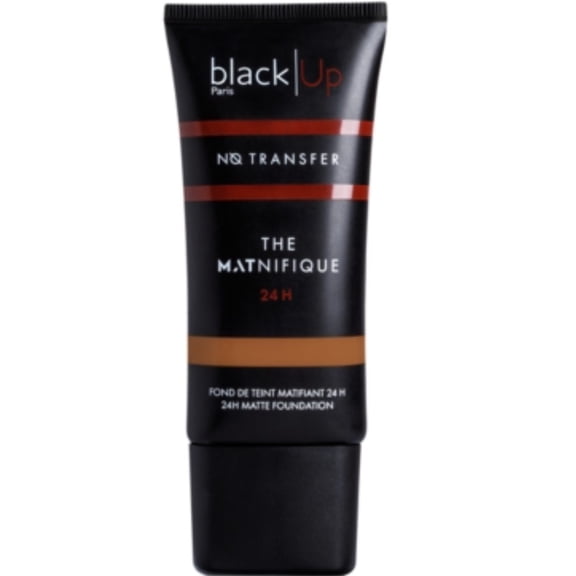 Black up the Matnifique 24H Matte Foundation - FNT15 Latte MADE IN ITALY