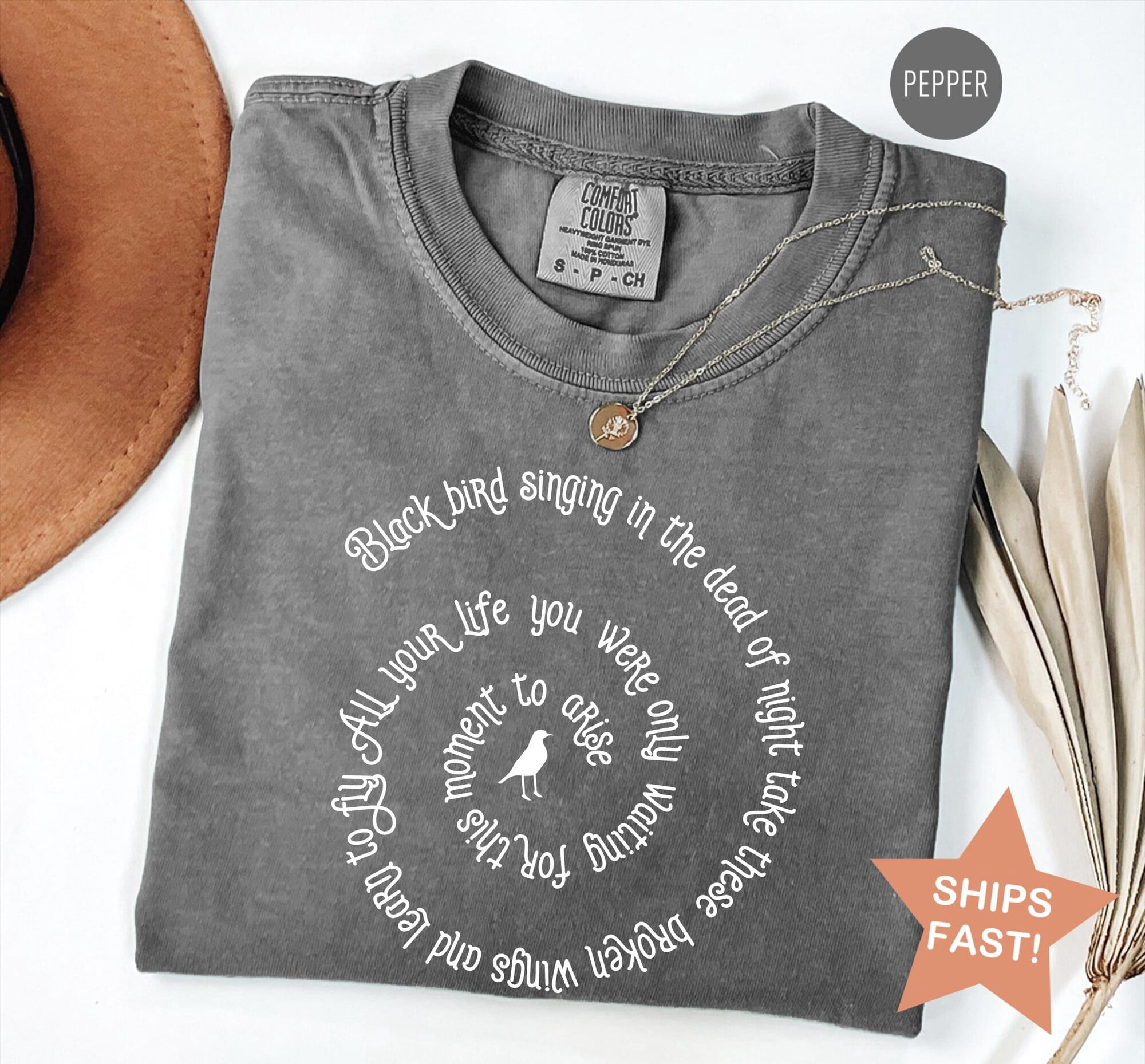 Blackbird Singing in the Night Shirt Beatles Lyrics Tee Gift for Music ...