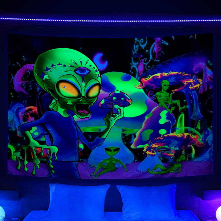 Trippy house online decor