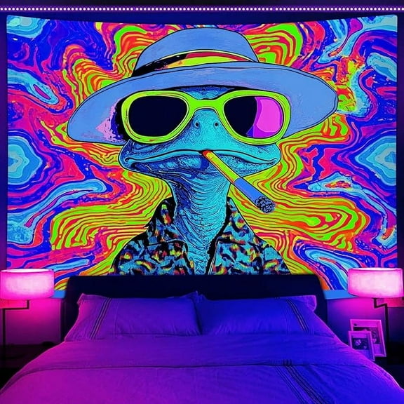 Blacklight Frog Tapestry Funny Alien Hippie Tapestry Glow In The Dark, UV Reactive Light Frog Tapestry Wall Hanging for Bedroom Living Room Dorm Home Decor, 40X30