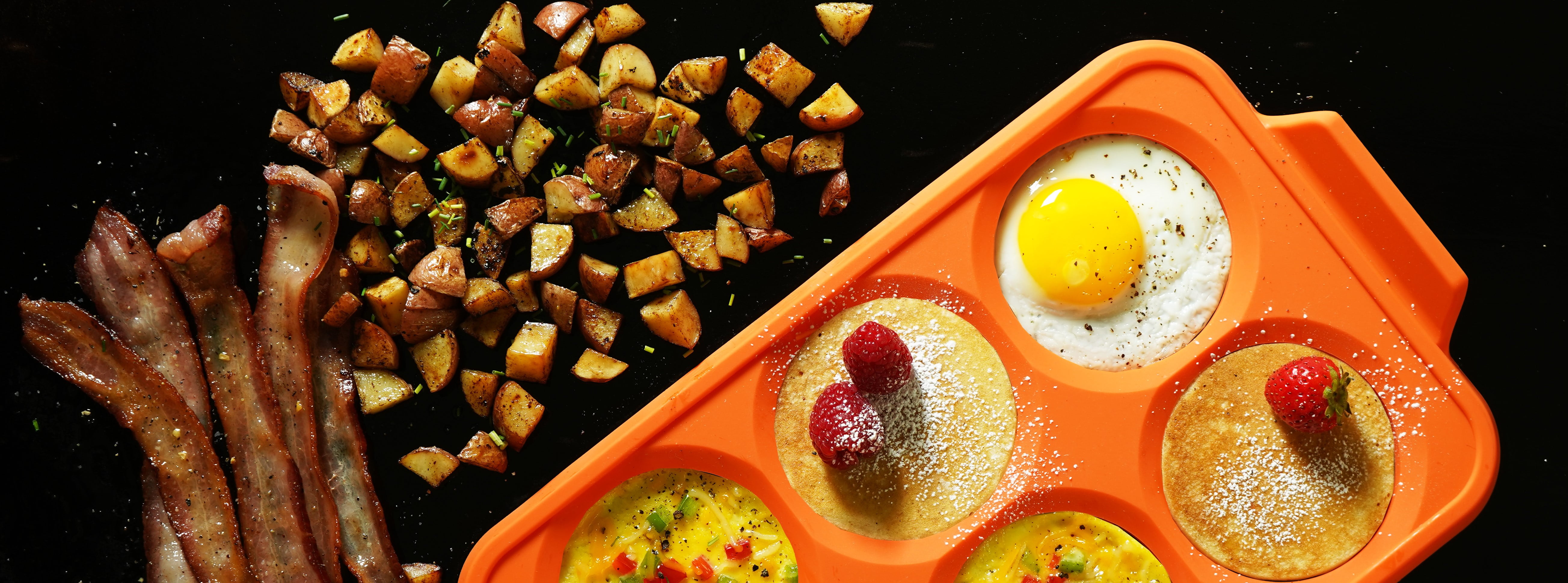 Blackstone Orange Silicone 6 Section Egg Ring Tray