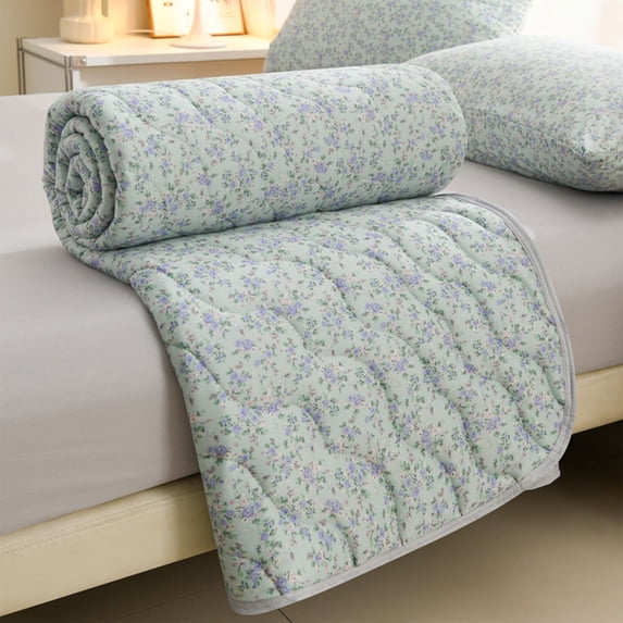 Blanket Clearance! YZEGDCH Summer Blanket, Soft & Lightweight Summer Cold Blanket for Couch Bed, All Season Use, Gift for Mom Dad
